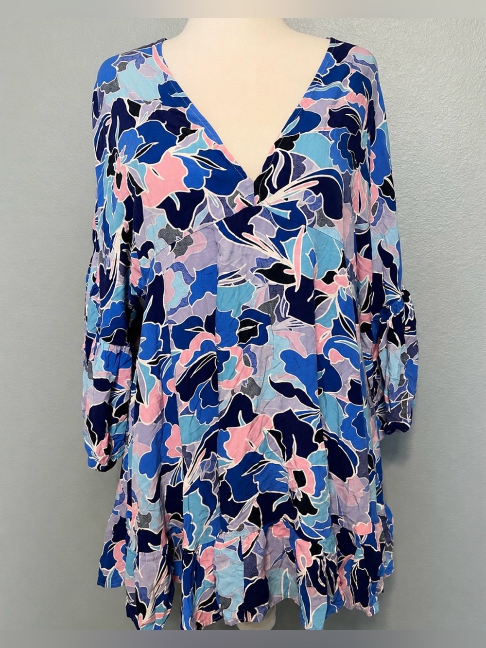 Label of Love Floral Mini Dress Blue Pink Ruffle Hem Boho Resort Coastal Large